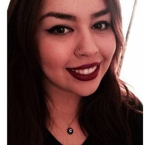 Meet your Posher, Cassandra